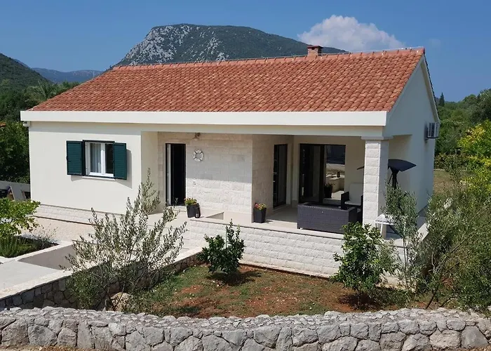 4542 Dom wakacyjny *