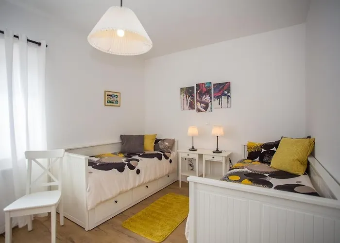 Dom wakacyjny 4542 *