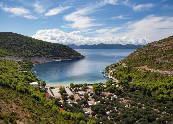 4542 مالي ستون